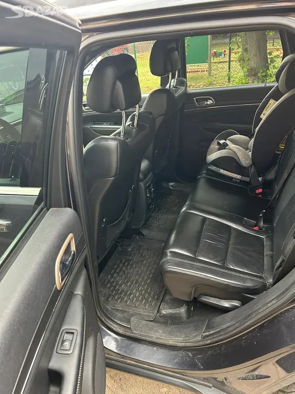 JEEP GRAND CHEROKEE - fotka 6