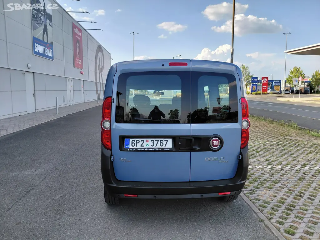 Fiat Dobló, 1.6JTD 77KW 1.MAJ VELMI PĚKNÉ - fotka 6