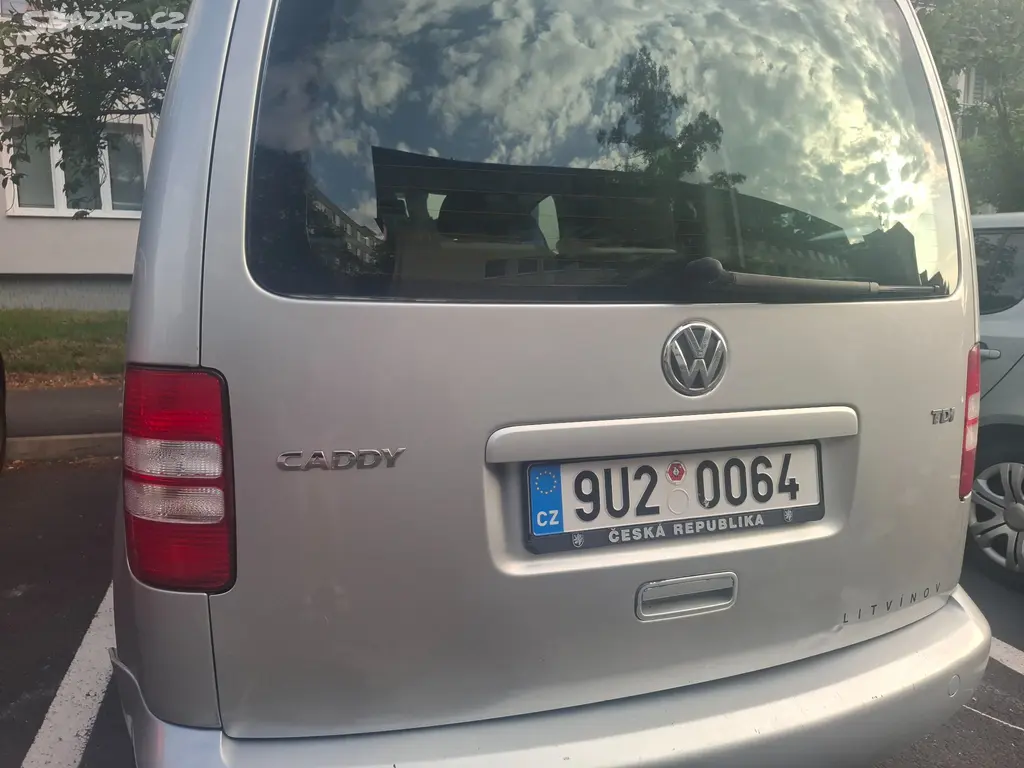 Volkswagen Caddy 1.6 nafta - fotka 3