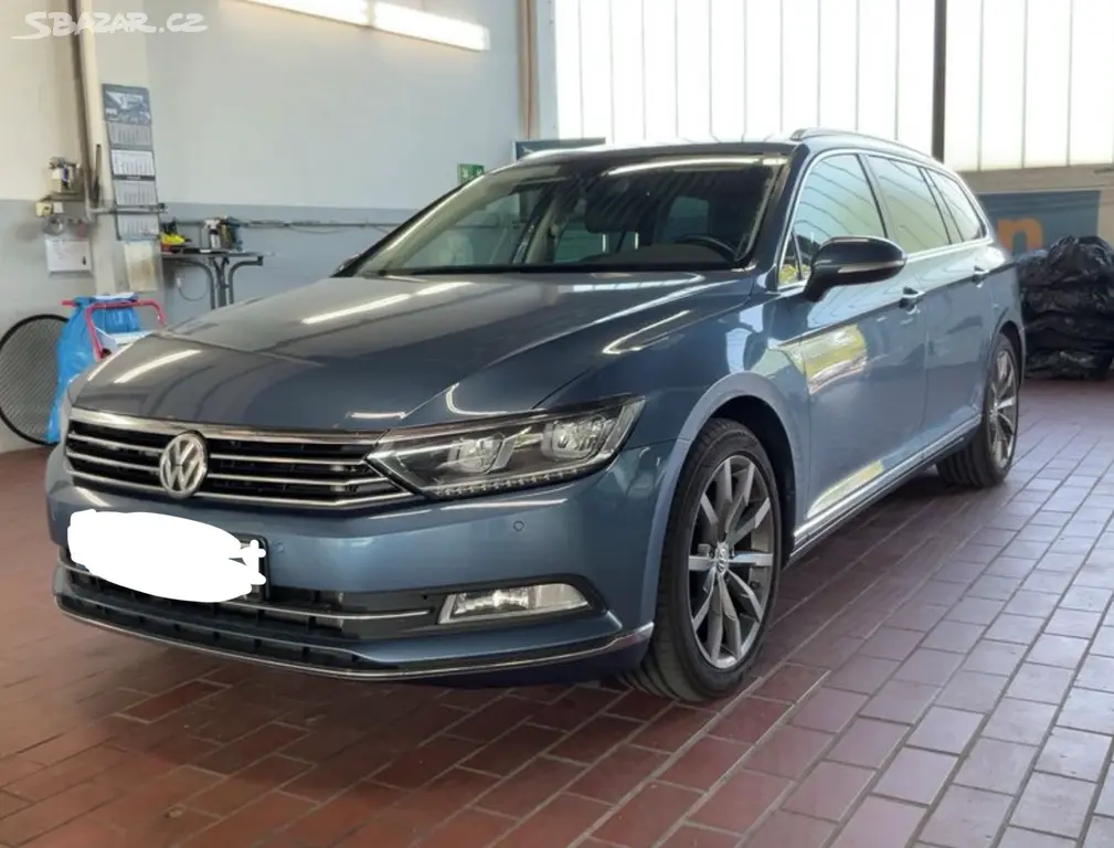 Náhled: VW Passat 2.0TDi 140kw, Highline manuál Webasto