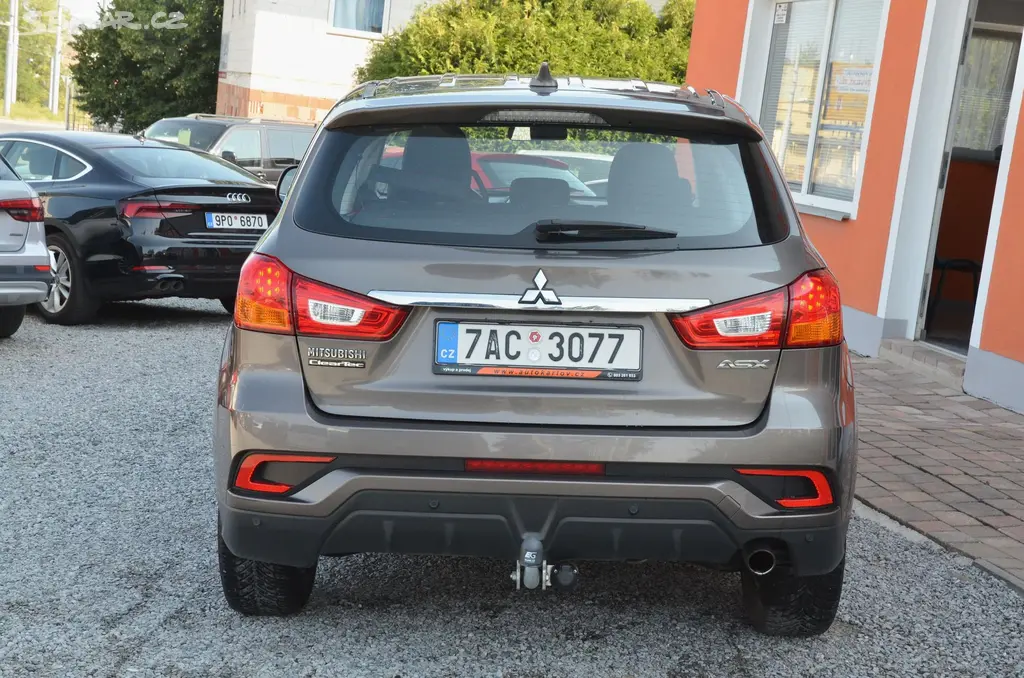 Mitsubishi ASX, 1.6 MIVEC 86kW / ČR / TAŽNÉ - fotka 5