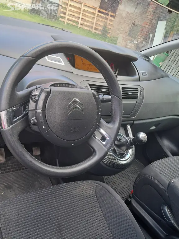 Citroen c4 grand picasso - fotka 6
