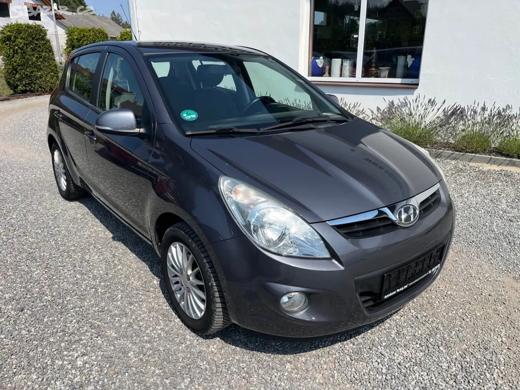 Náhled: Hyundai i20, 1.2 i 57 Kw Velmi pěkný