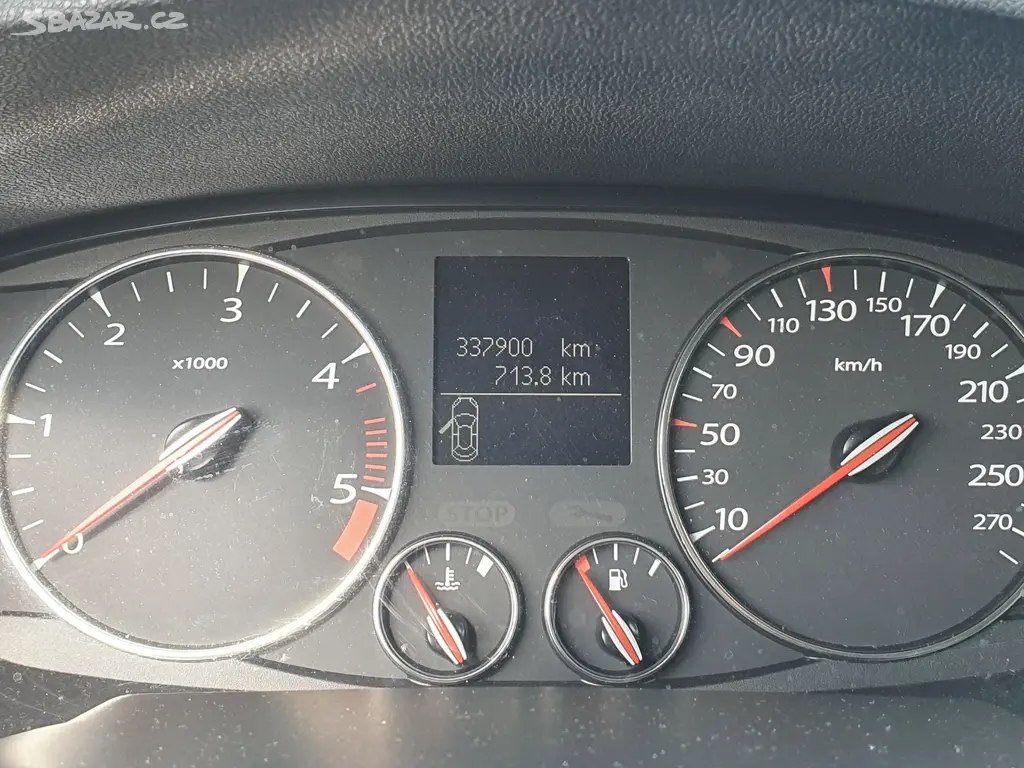Renault Laguna III 4control 2.0dci 131kW - fotka 3