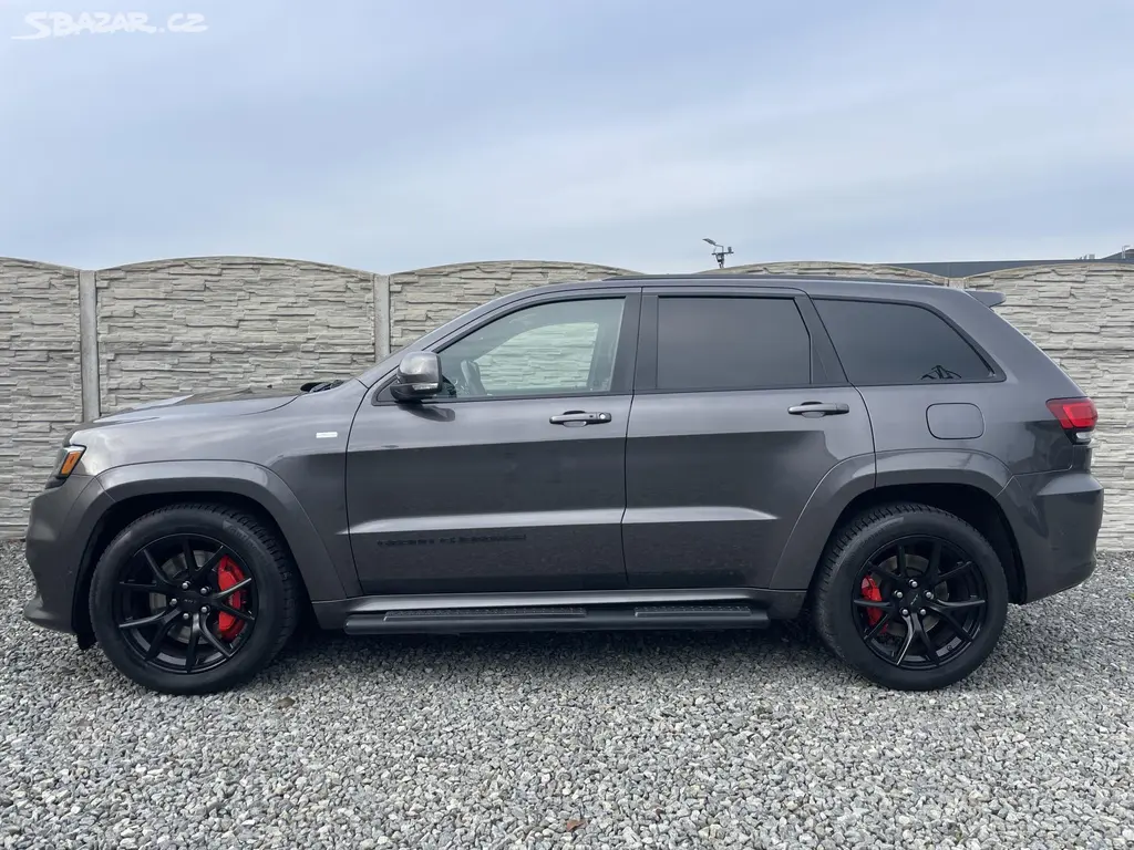 Náhled: Jeep Grand Cherokee 6.4i 480PS HEMI SRT CZ 78000KM