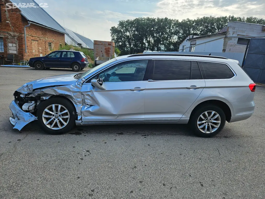 Náhled: Volkswagen Passat 2.0 TDI 110kw DSG 2021