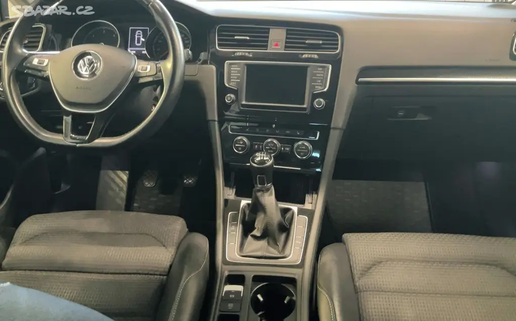 Volkswagen Golf, 2.0Tdi 110KW HIGHLINE TOPvýbav - fotka 2