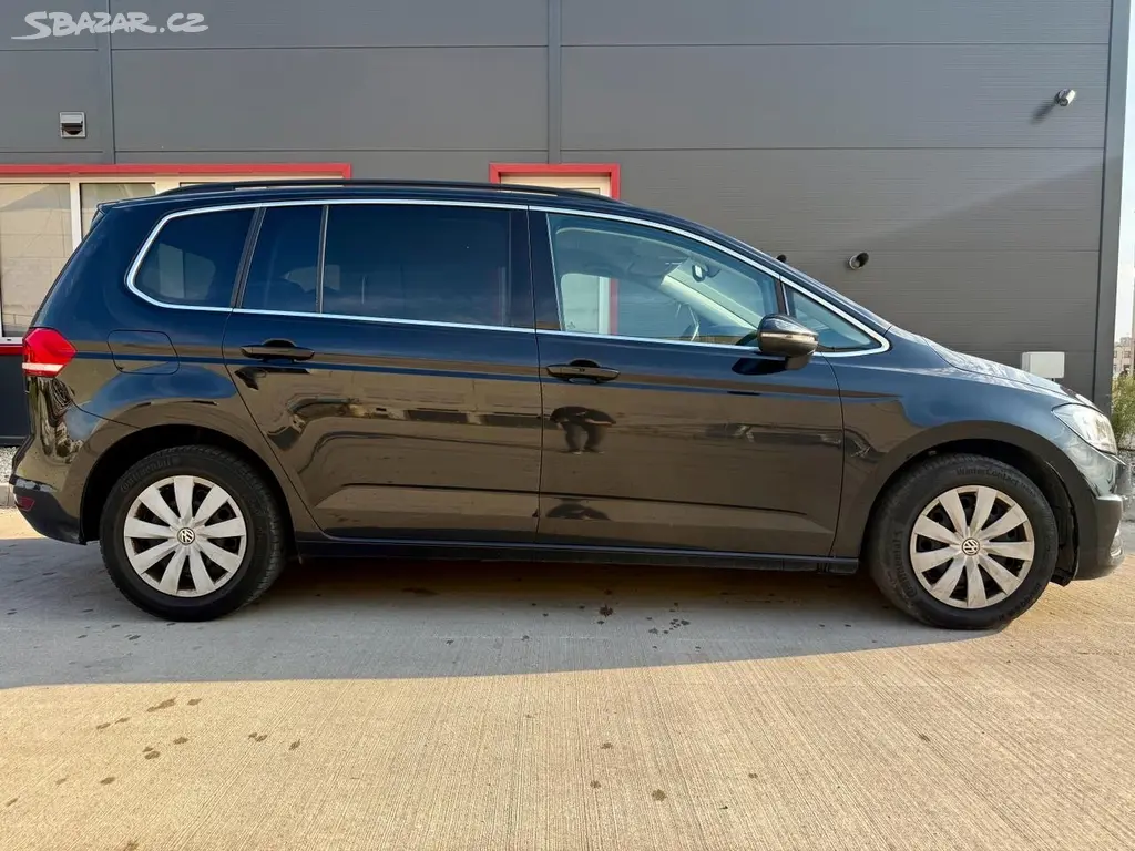 Volkswagen Touran 1.6 TDI 85 kW DSG, 7 míst, 2018, - fotka 3