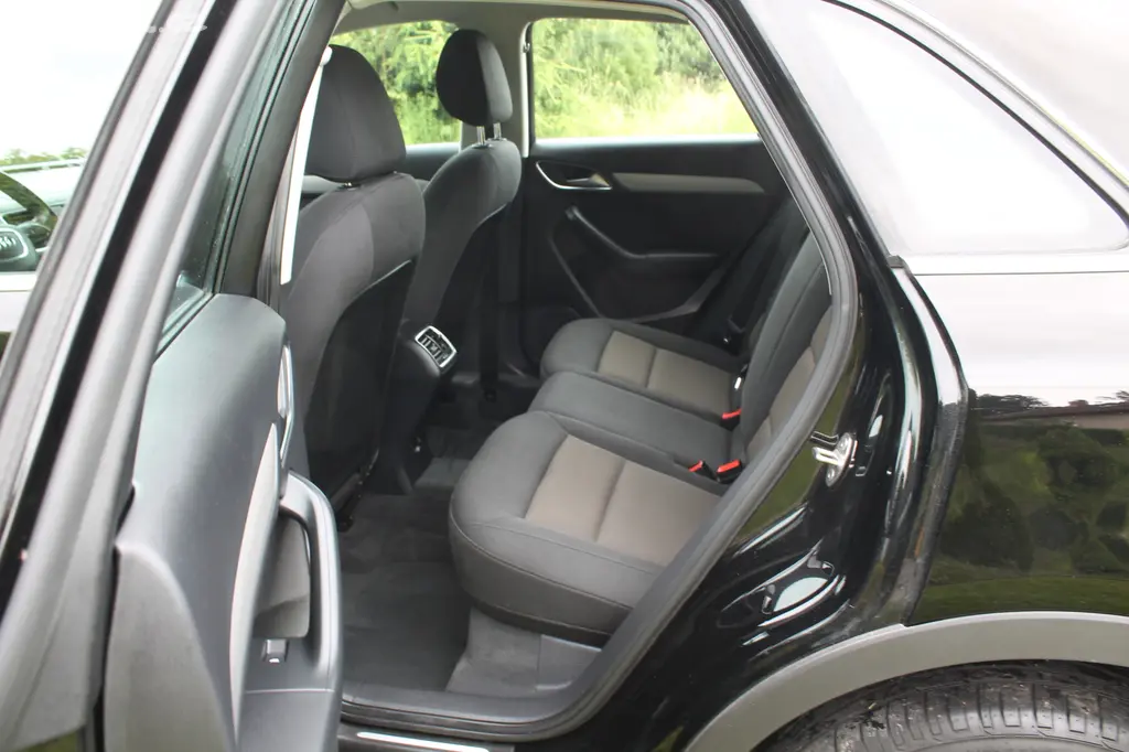 Audi Q3 2,0 TFSI Quattro, 1 Majitel,Servisní kniha - fotka 6