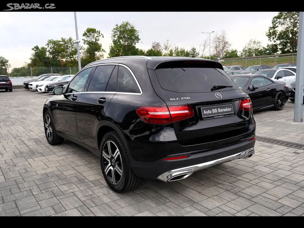Mercedes-Benz GLC, 250i 4Matic/kůže/Led/9AT/ČR - fotka 4