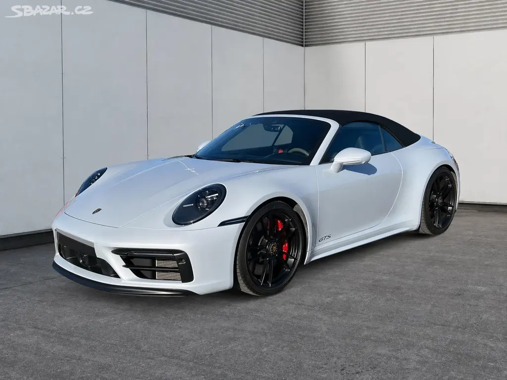 Porsche 911, Carrera GTS Cabrio SportChrono - fotka 5