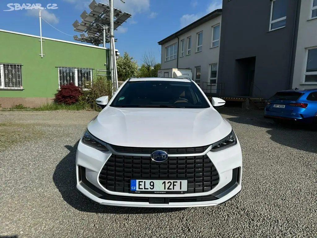 BYD Tang EV 7míst AWD TOP SUV, pano, záruka, DPH - fotka 2