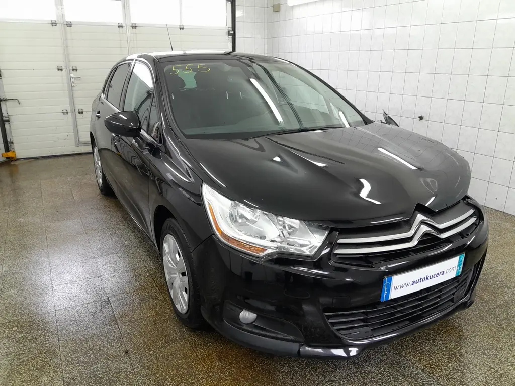 Náhled: Citroën C4 1,6 e-HDI aut.