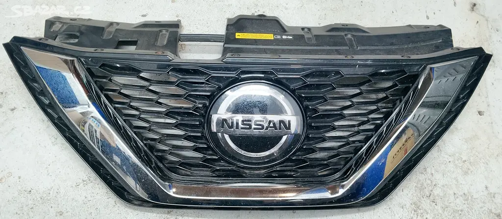 Náhled: Nissan Qashqai II J11 FACELIFT maska