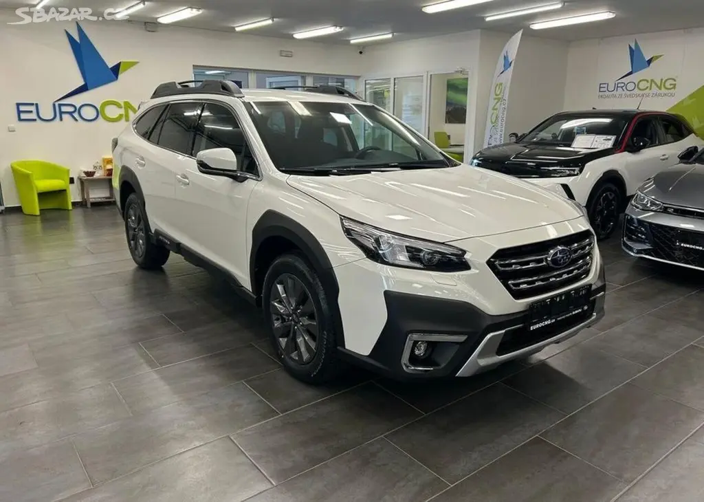 Subaru Outback 2.5 ACTIVE 2025 nové auto | Zá