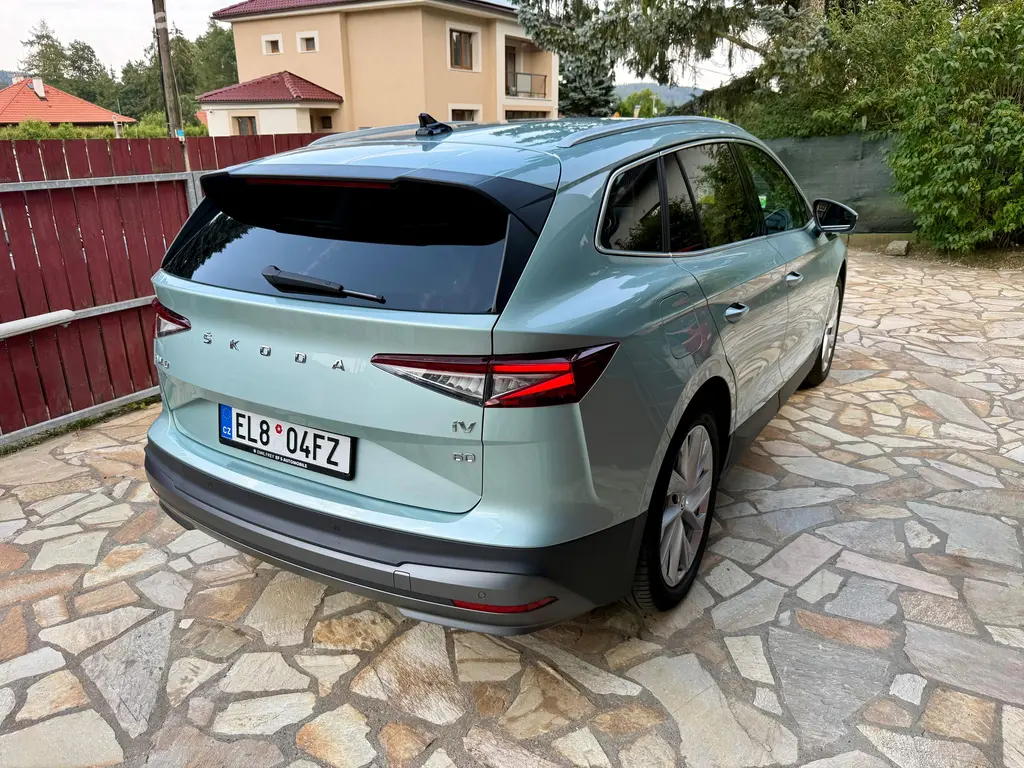 Škoda Enyaq, IV 132KW 62 KWH SOH 93,1% DPH - fotka 4