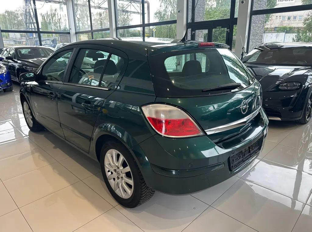 Opel Astra, 1.8 benzin, automat - fotka 4