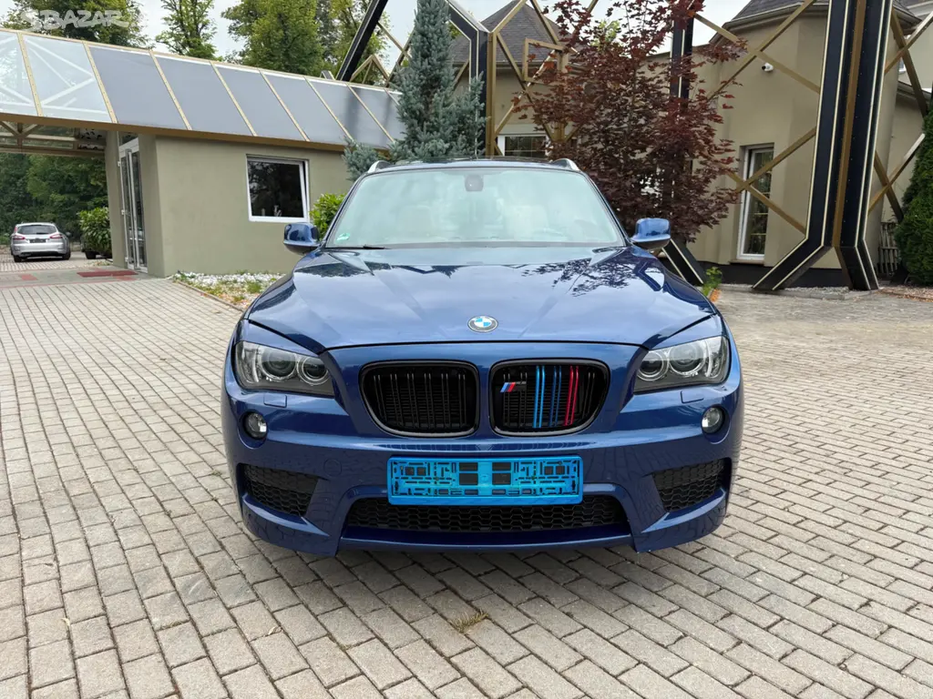 BMW X1 28i 180kW XDrive AT*105000KM*TOP - fotka 2