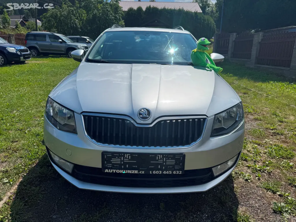 Škoda Octavia 3 com 1.2 TSi 77 kw DSG nová STK TOP - fotka 2