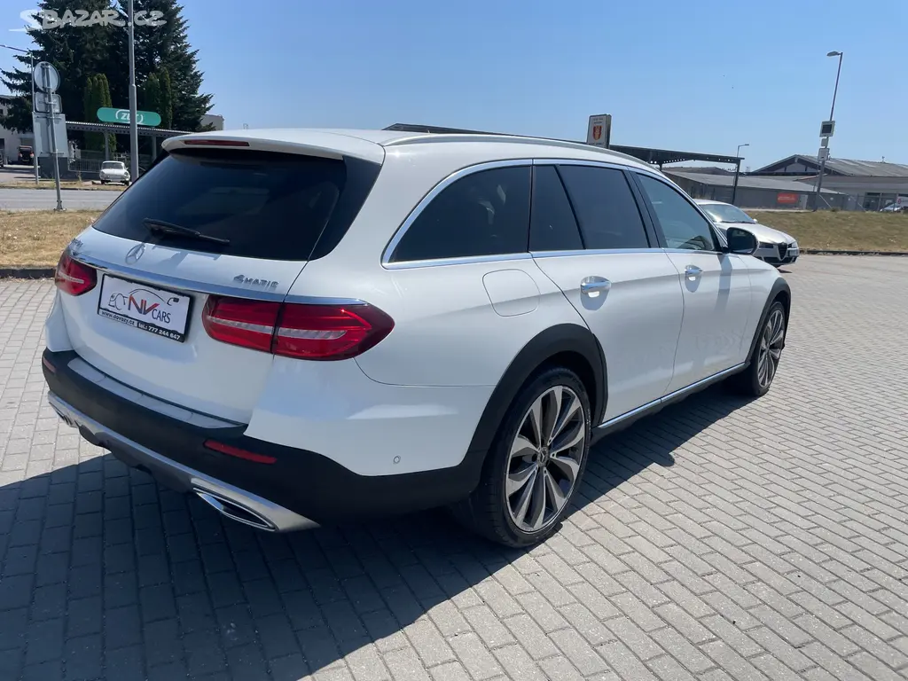 MERCEDES E220 143KW ALLTERREIN LED TAŽNÉ 2017 DPH - fotka 4