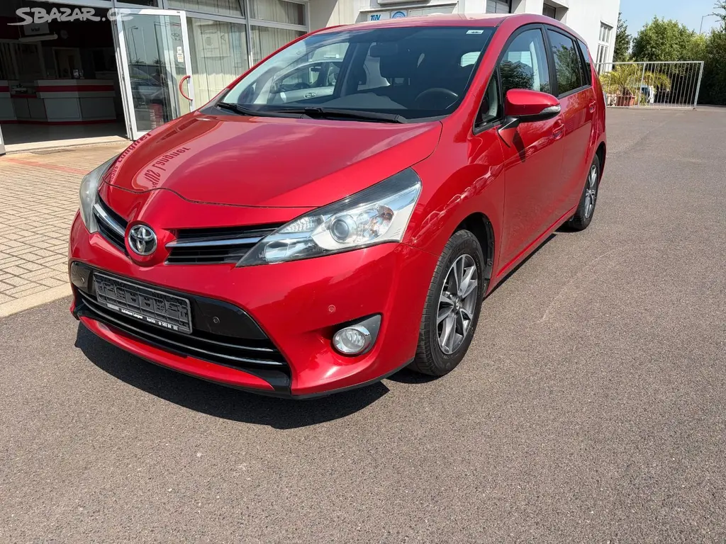 Toyota Verso 1.8i Life benzín 108kw