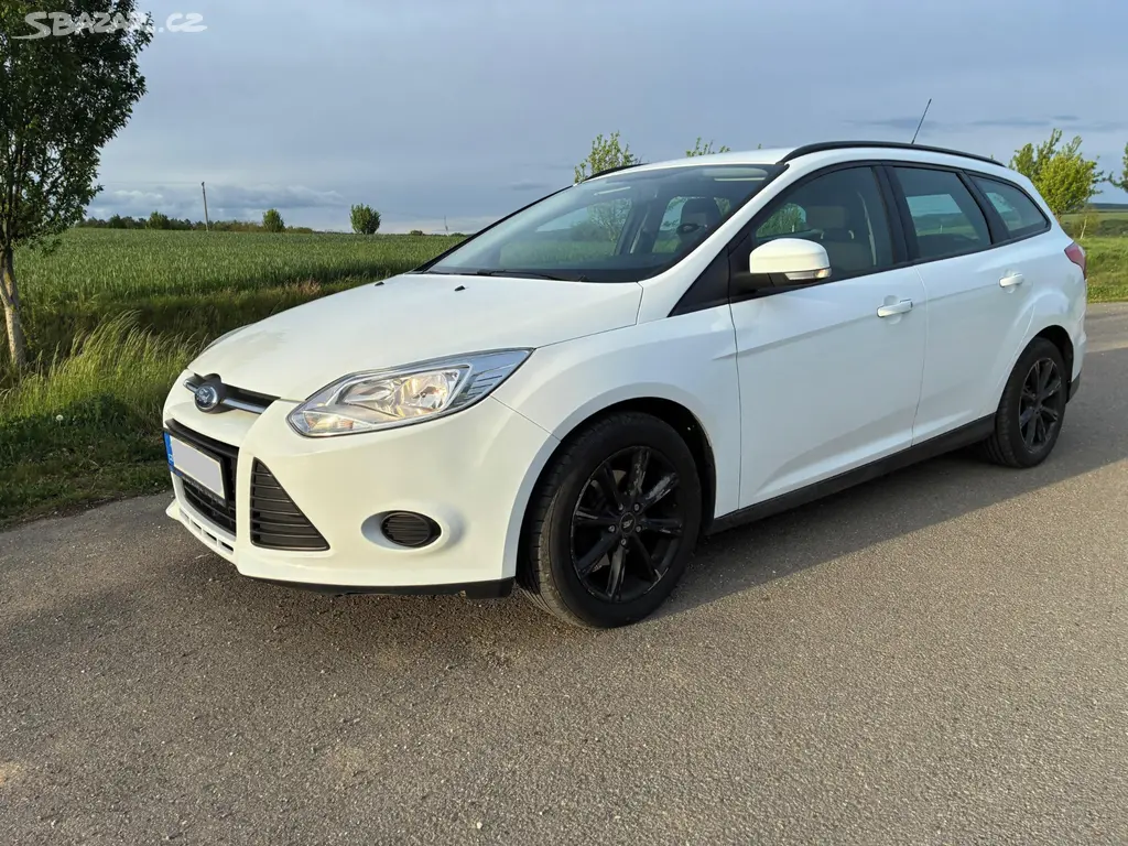 Náhled: Ford Focus 1.6i AT Combi, najeto 149.000 km !