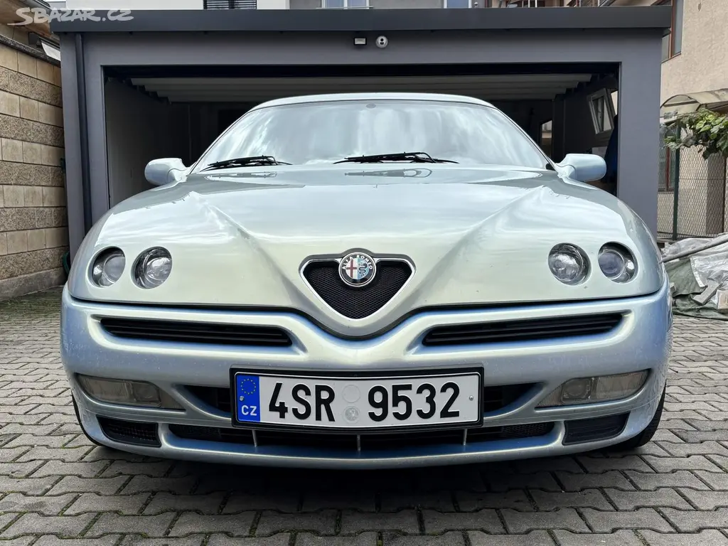 Alfa Romeo GTV 3.0 V6 24V - fotka 3