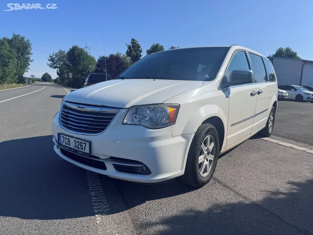 Chrysler Town Country 3,6 RT El dveře DO 2011 DPH - fotka 6