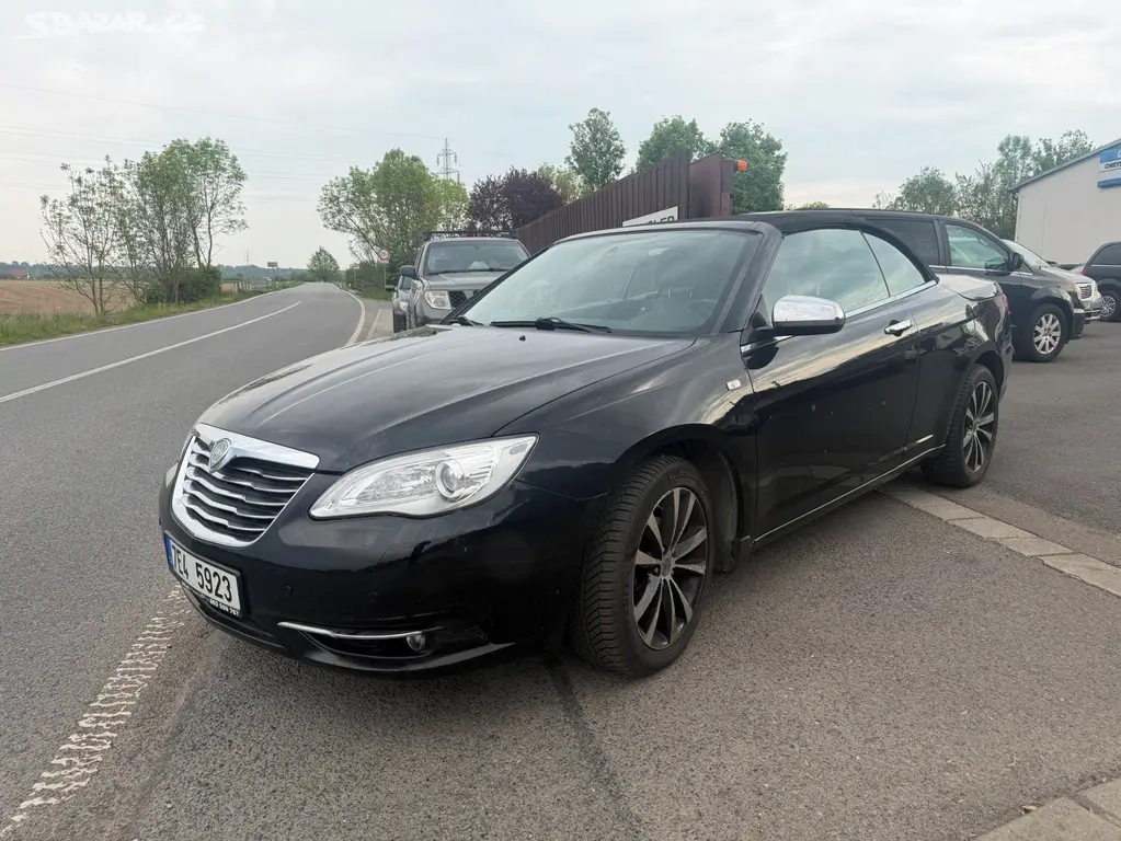 Lancia Flavia 200s Kabriolet 2,4i Limited 2012