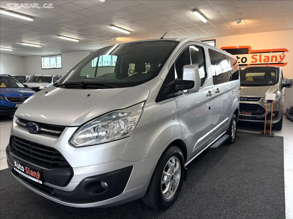 Náhled: Ford Tourneo Custom, 2,2 Titanium 114kW,po servisu