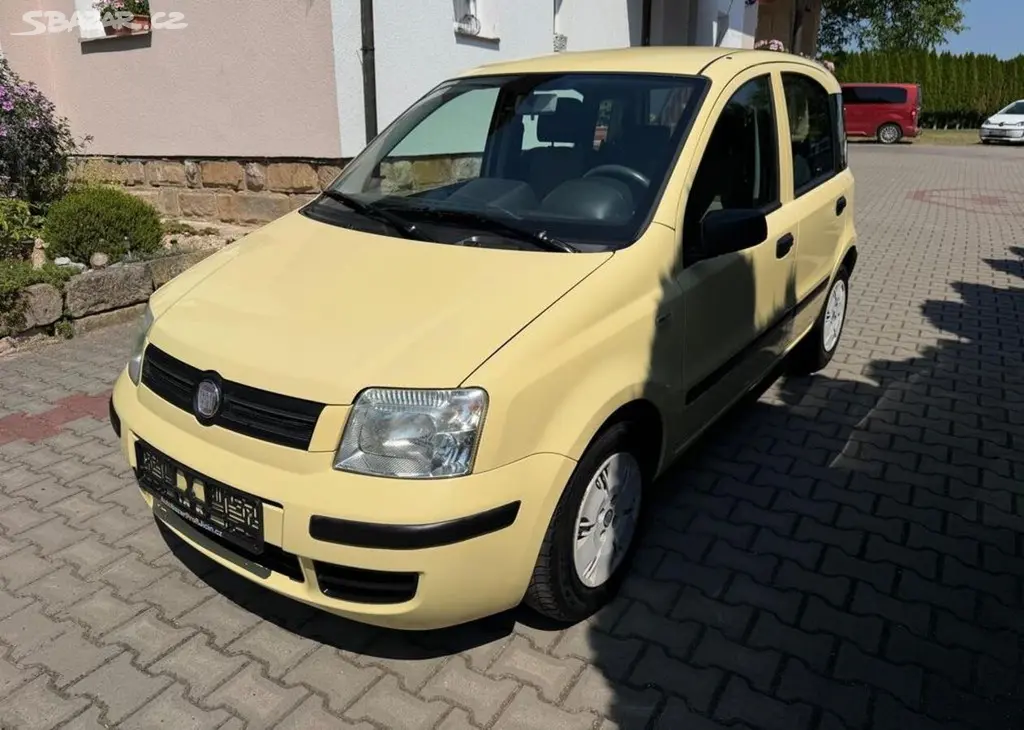 Fiat Panda 1,2i / 44kw , 1 Majitel benzín manuální
