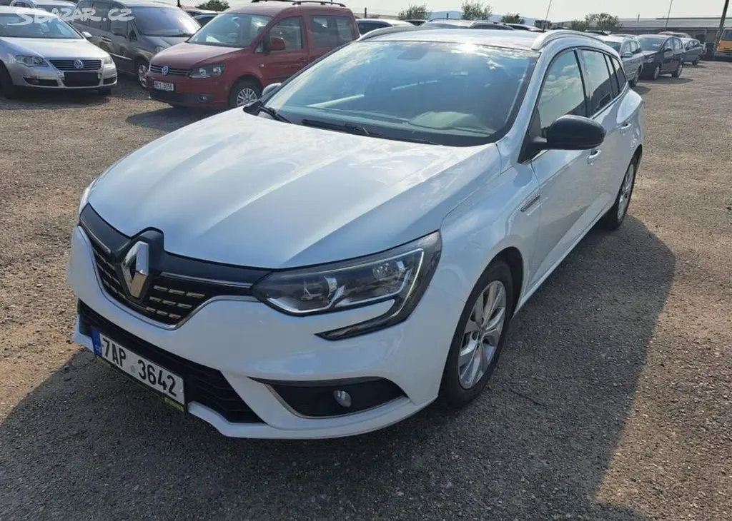 Renault Mégane 1,5 dCi Grandtour nafta manuální - fotka 3