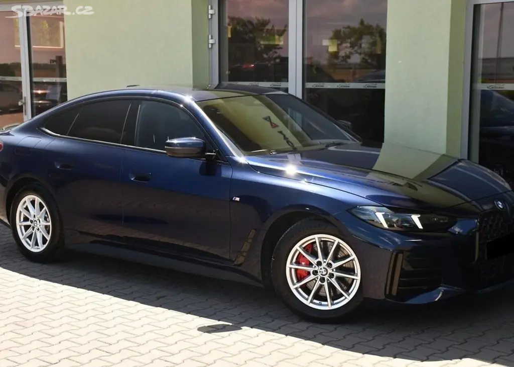 BMW Řada 4 420d FL XD MSPORT K360°1.M ČR 140 kw - fotka 2