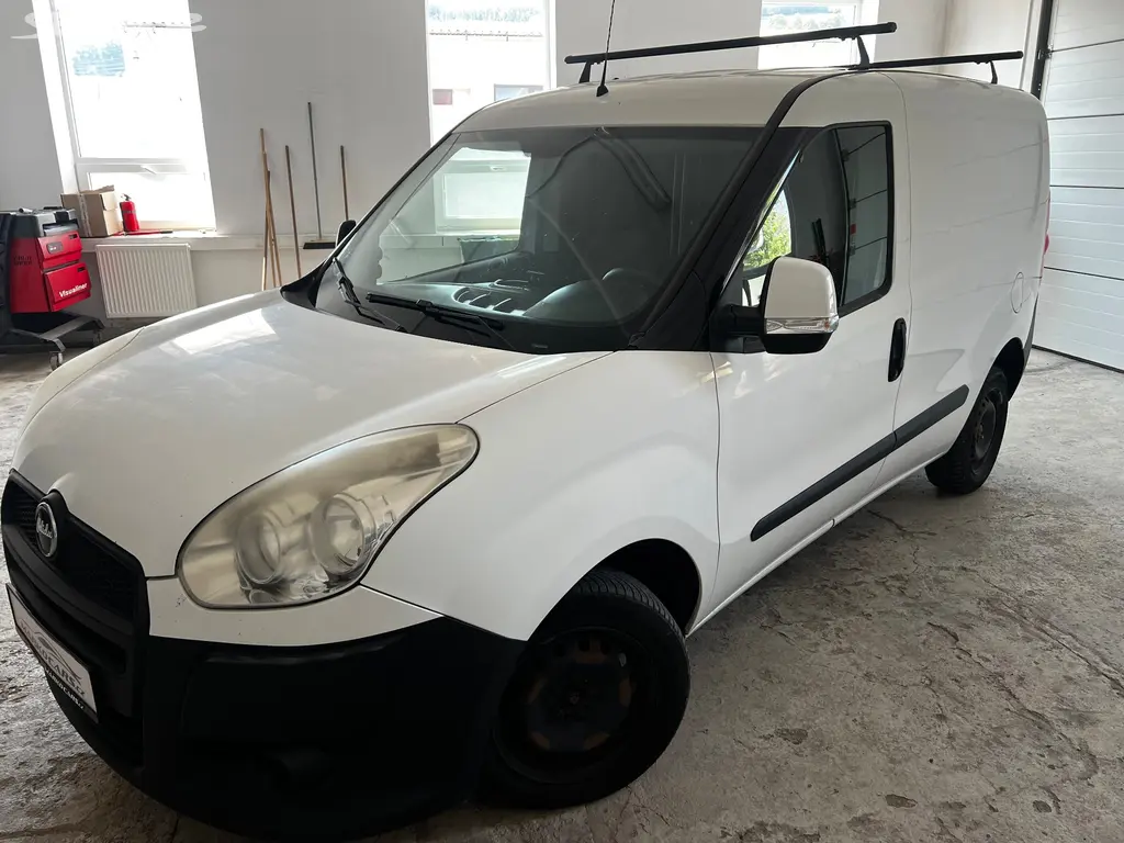Náhled: Fiat Dobló CARGO 1.6 JTD PO ROZVODECH