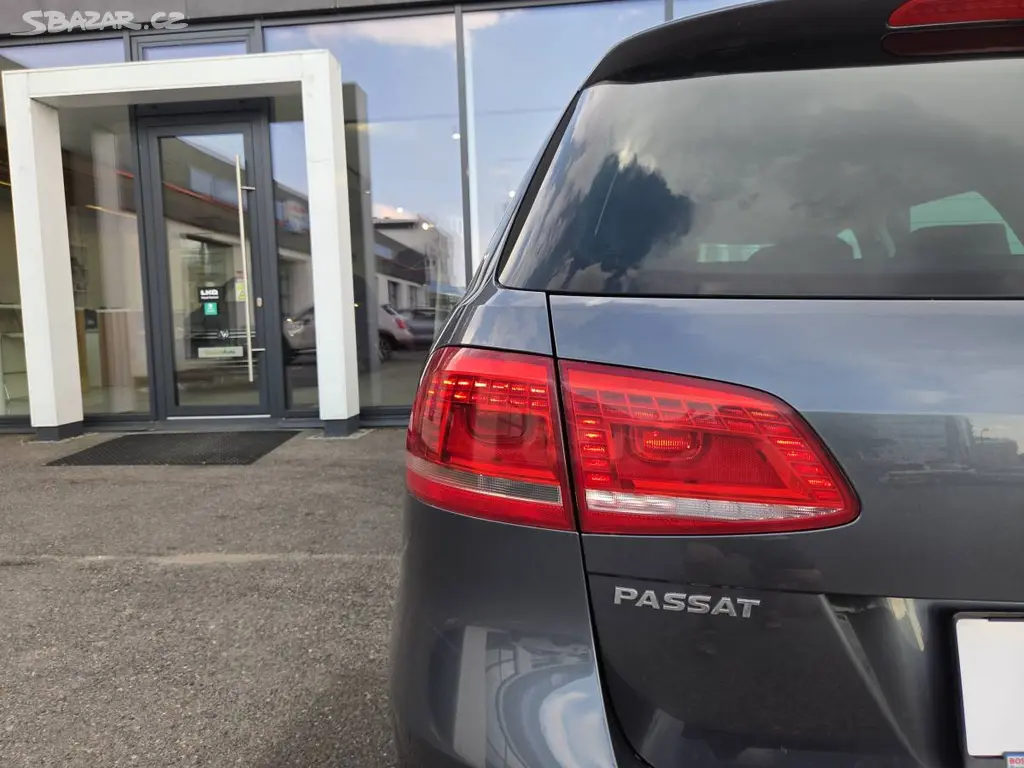 Volkswagen Passat, 2.0 TDI DSG - fotka 6
