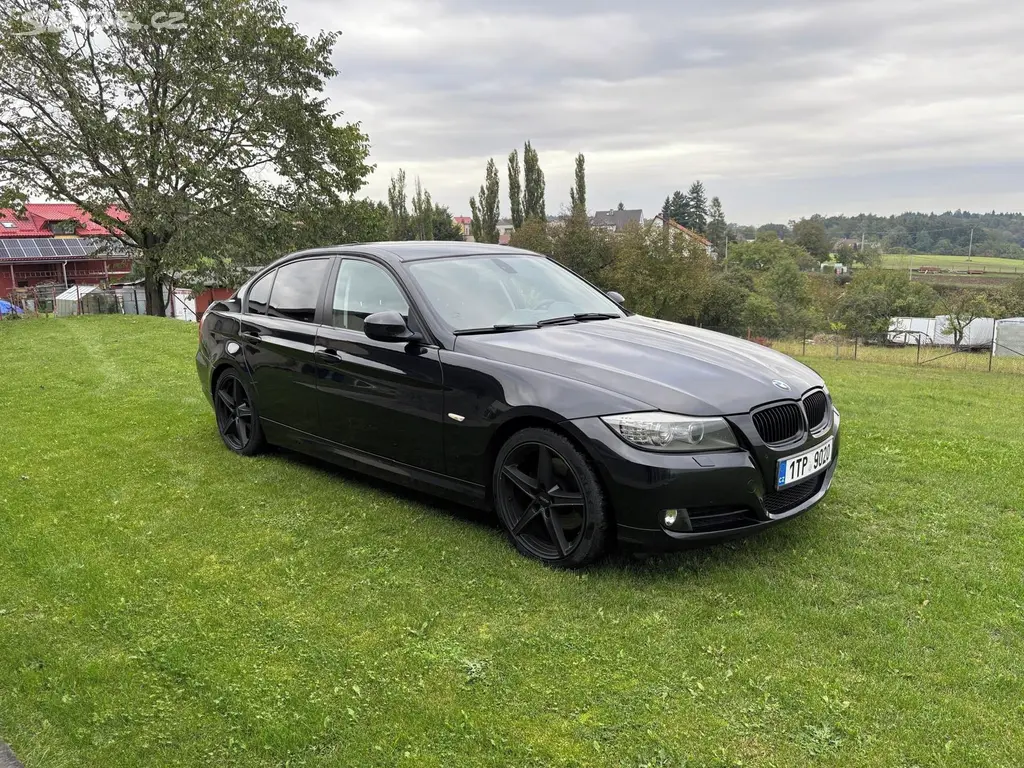 BMW Řada 3, 20D 120kW - fotka 5