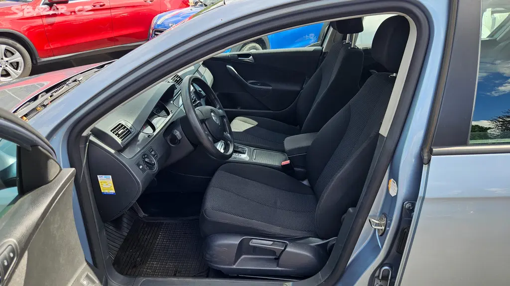 Volkswagen Passat 2,0 TDi DSG - fotka 5
