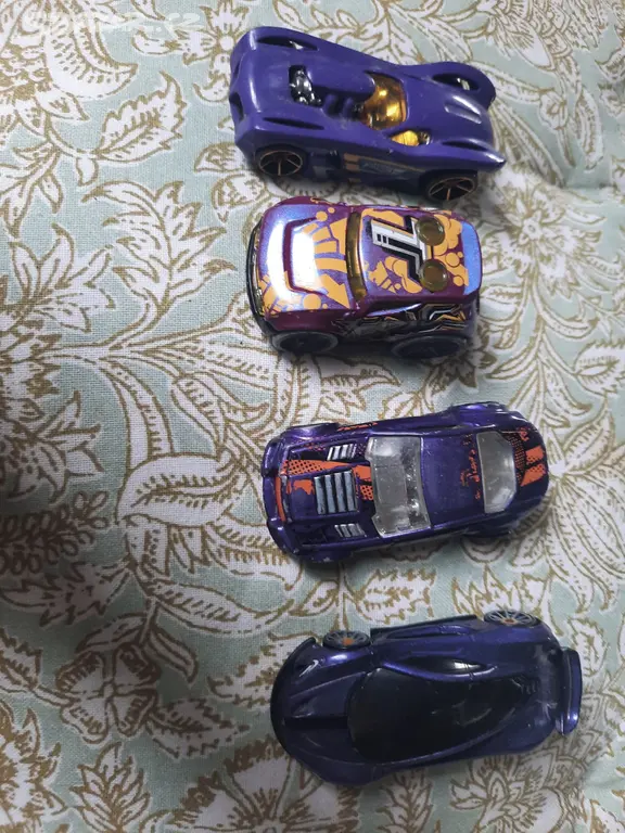 Náhled: Autíčka hot wheels