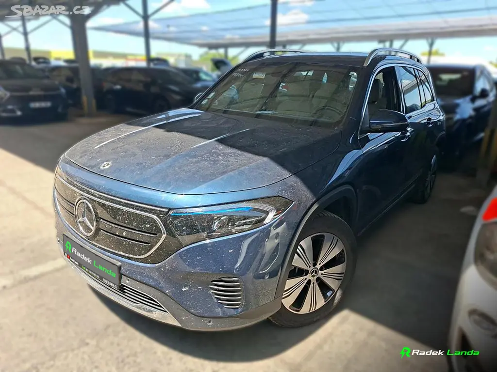 Mercedes-Benz EQB, EQB 250 | 7 míst, 66 kWh - fotka 3