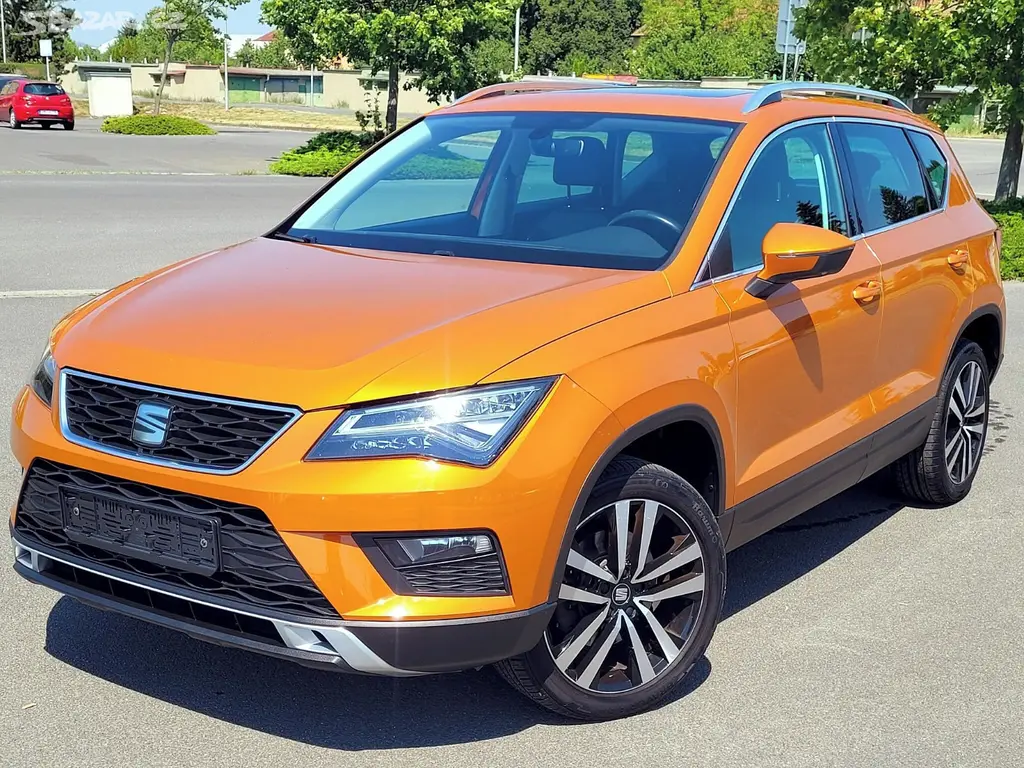 SEAT ATECA 1.6 TDI STYLE 85 kW | PANORAMA | CEBIA
