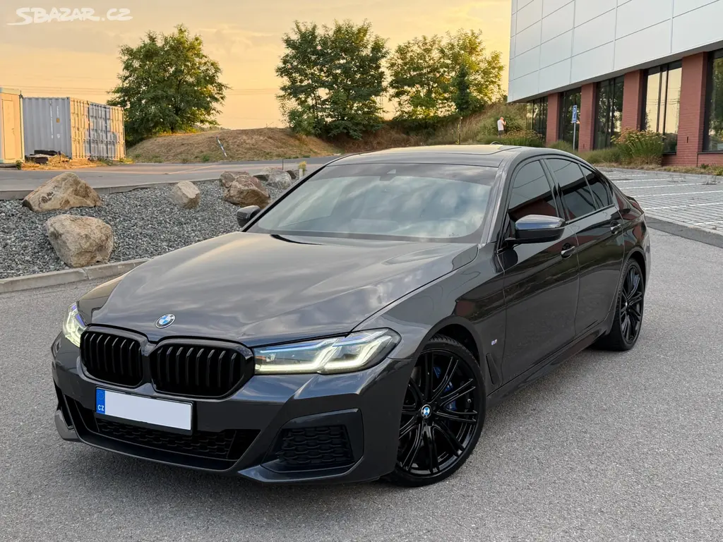 BMW 530xd 210KW Facelift,Heah-up,Keyles,//M-paket