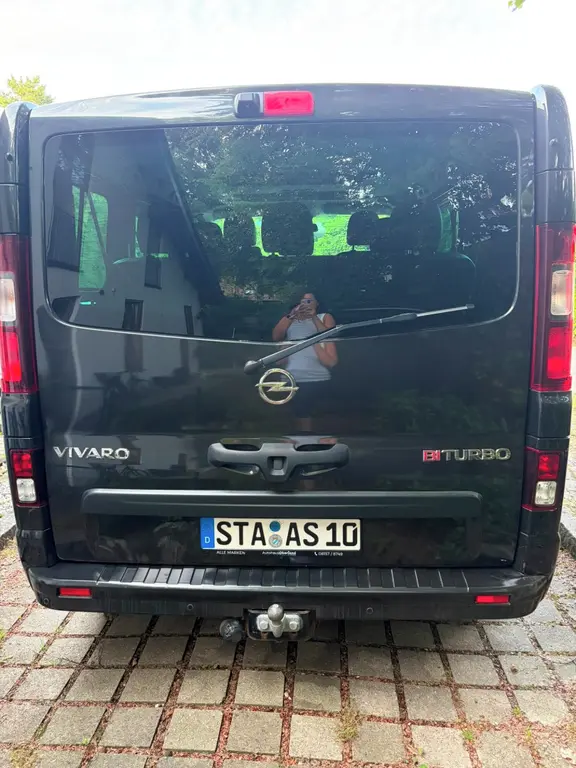 Opel Vivaro, 1.6 CDTI BiTurbo 8MÍST - fotka 4