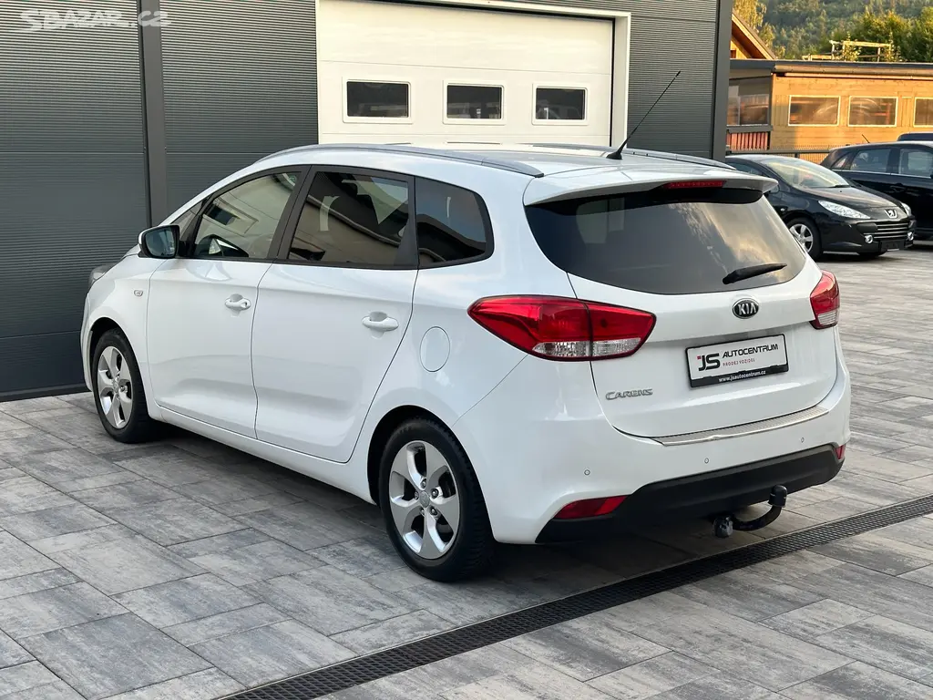 Kia Carens 1.6i 135PS Comfort Plus - fotka 6