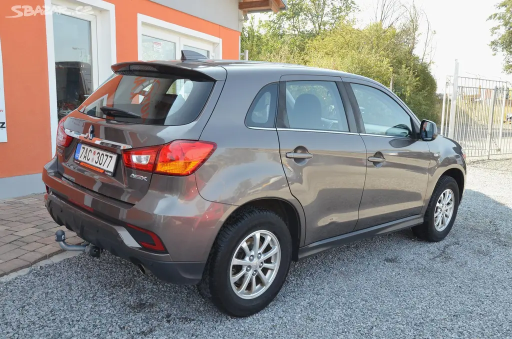 Mitsubishi ASX, 1.6 MIVEC 86kW / ČR / TAŽNÉ - fotka 6