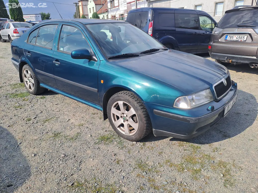 Škoda Octavia, FUNKČNÍ A POJÍZDNÉ AUTO S STK - fotka 4