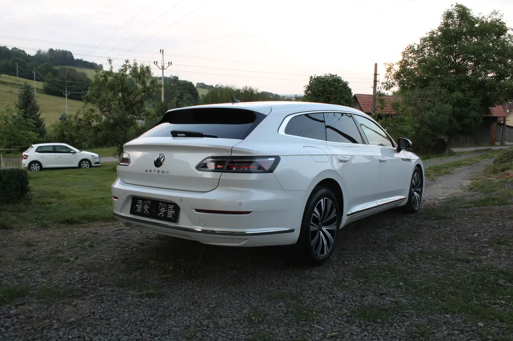 Volkswagen Arteon Shooting Brake1 Majitel,Serviska - fotka 3