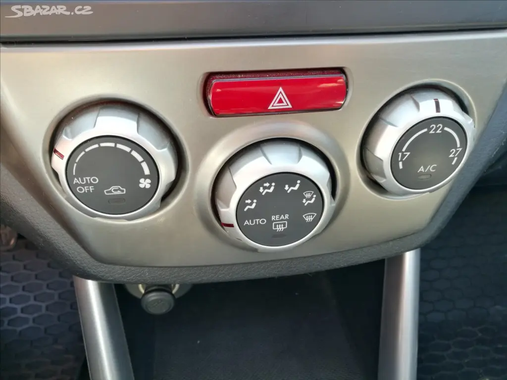Subaru Forester, 2,0 i 4x4 - fotka 6