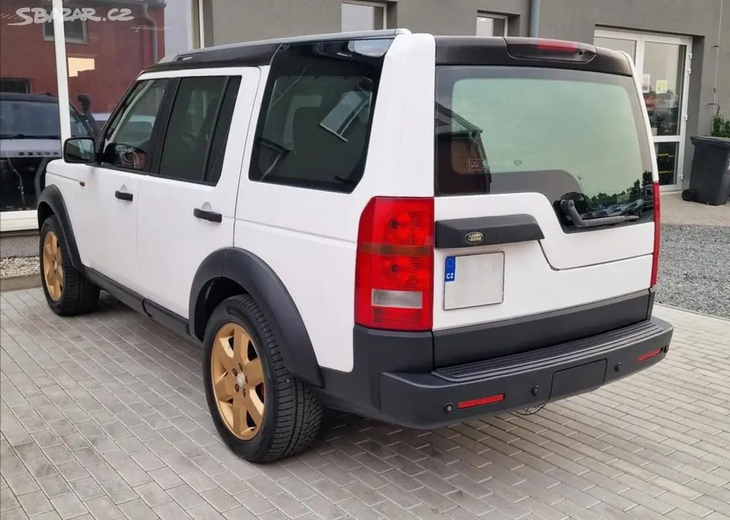 Land Rover Discovery, 2.7 TDV6 140kW 4x4 - fotka 3
