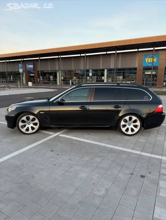 BMW e61 525d Individual! - fotka 6