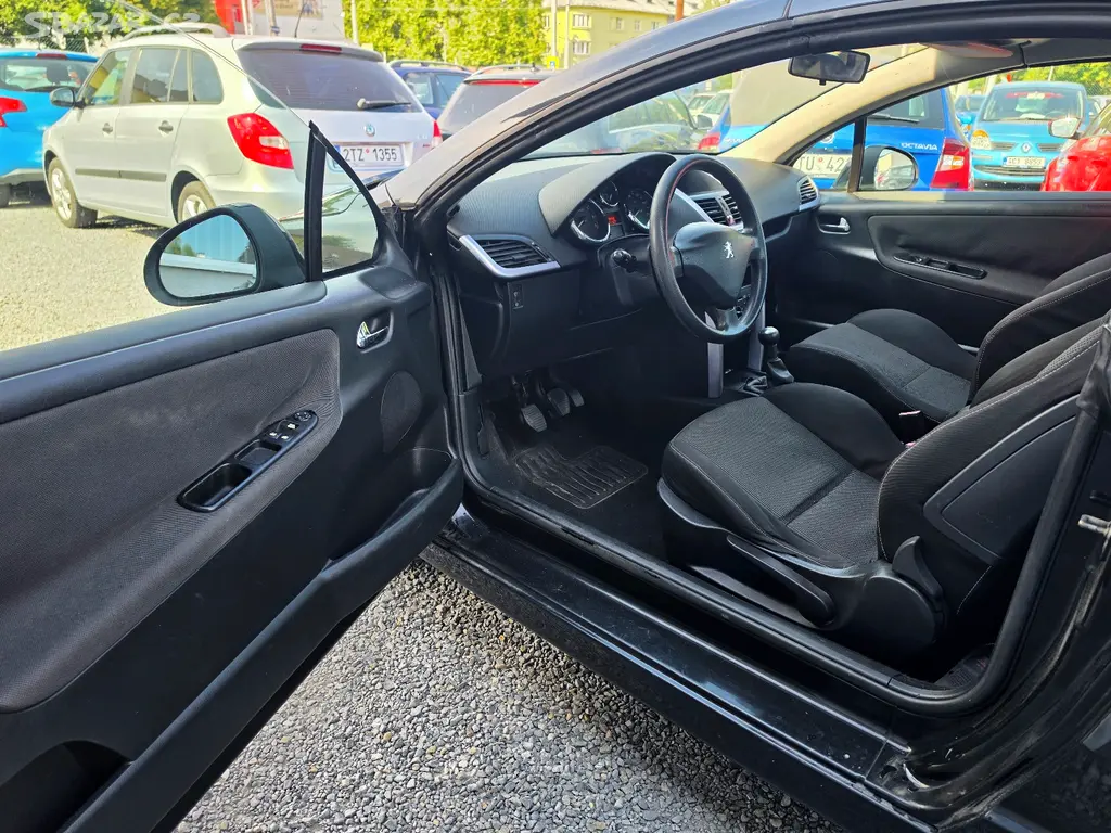 Peugeot 2071.6 i - fotka 3